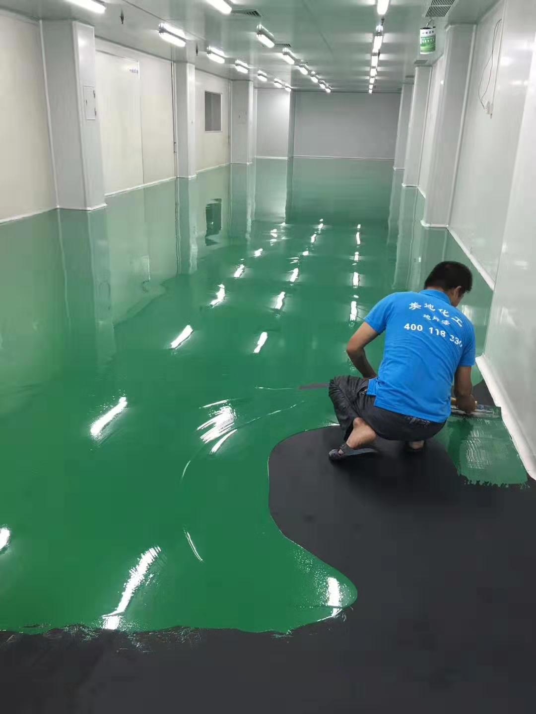 潮濕天里重慶地板漆廠家如何施工？